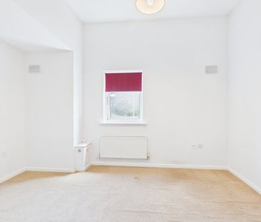 1 bed apartment to rent in School Close, Birmingham, B31 - Photo 1