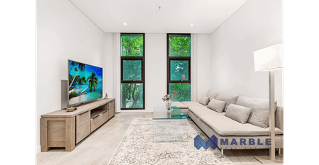 Furnished Luxury Three Bedroom Apartment with Parking - Photo 2