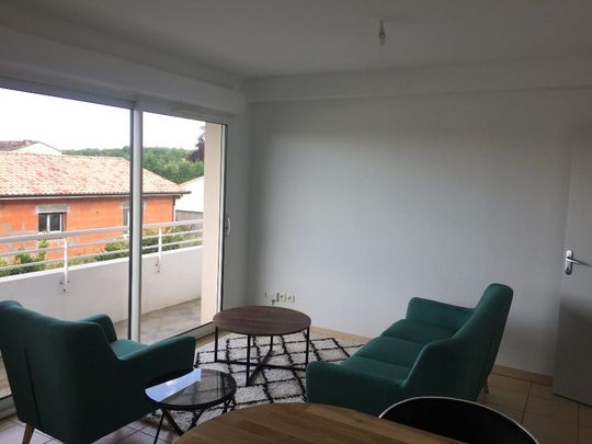 Location Appartement 3 pièces 53m² LIBOURNE 33500 - Photo 1