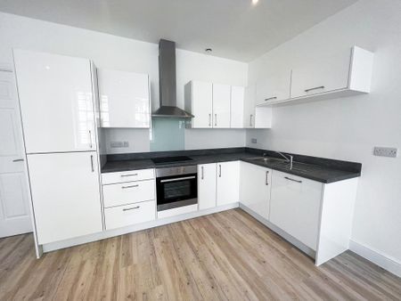 2 bedroom apartment to rent - Photo 4
