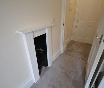 Studio to rent - Photo 6