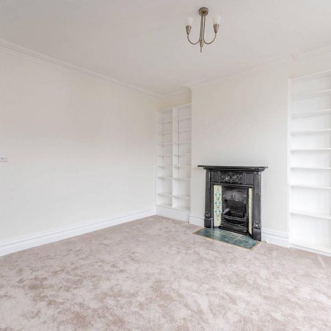 2 bedroom maisonette to rent - Photo 1