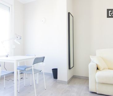 valencia, Valencian Community 46005 - Photo 2