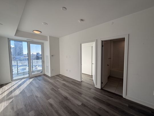 For Lease - 5 Wellington Street Unit# 501, Kitchener, Ontario - Photo 1