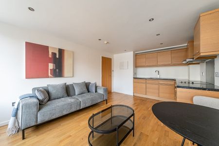 1 bedroom flat to rent - Photo 3