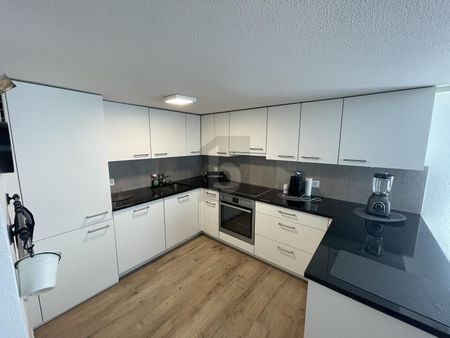CHEAP OPPORTUNITY ON THE GROUND FLOOR - Photo 3