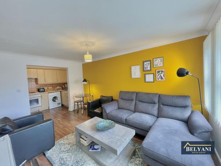2 bedroom flat to rent - Photo 3