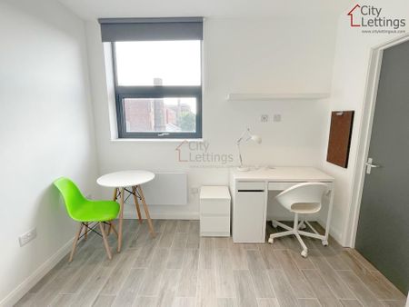 Studio to rent - Photo 5