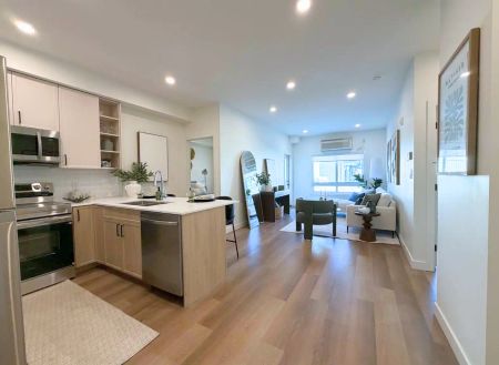 East Pine Apartments — The Grove - 2 Bedroom - Photo 4