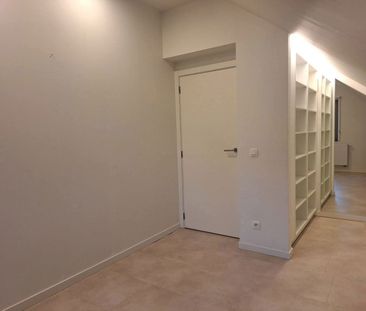 Modern en energiezuinig 2-slaapkamerappartement met carport en ruim... - Photo 3