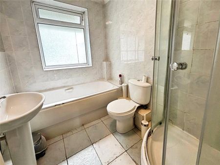 1 bedroom property to rent - Photo 4