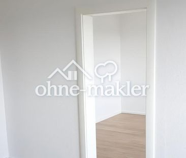 Einziehen und wohlfühlen! Helle 2-Zimmer Erstbezug mit Kamin, Balko... - Foto 1