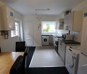 Burlington Road, Southampton, SO15 - Photo 1