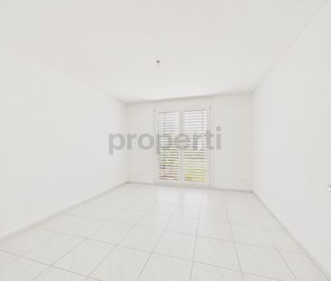 Generous 4.5-room apartment with terrace in Aarburg - Photo 4