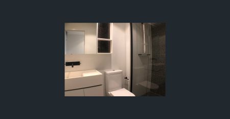 MODERN EXECUTIVE LIFESTYLE! - Photo 4