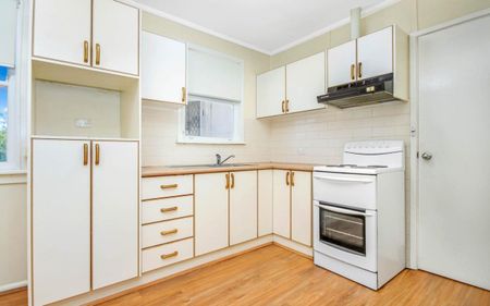 THREE BEDROOM HOME - Photo 3