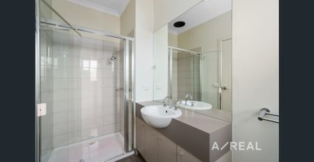 Four Bedroom Spacious Home in Craigieburn - Photo 3