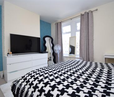 New Road, Middlestown, Wakefield - Photo 3