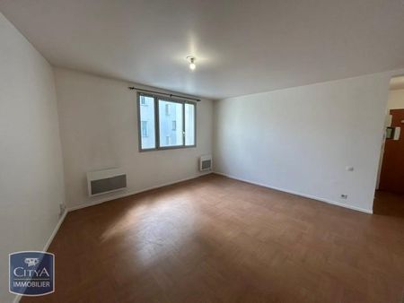Location Appartement 1 pièce 31m² TOURS 37000 - Photo 2