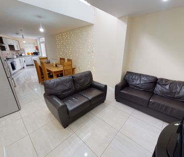 18 Teignmouth Road Selly Oak - Photo 2