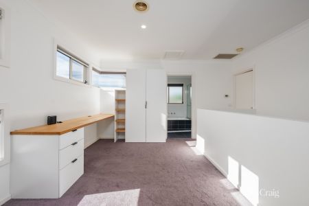 2/17 Sussex Street, Preston VIC 3072 - Townhouse For Rent | Domain - Photo 4