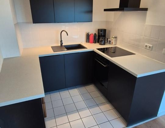 Helle, frisch renovierte 2-Zimmer-Wohnung in zentraler Lage - Foto 1