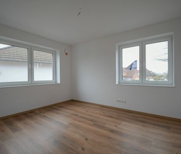 6635 - Stilvoll Wohnen im Neubau – Lichtdurchflutete 2,5-Zimmer-Woh... - Photo 3