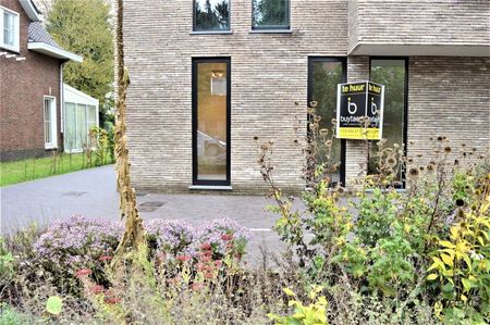 Gelijkvloers appartement met twee slpks en tuin! - Foto 2