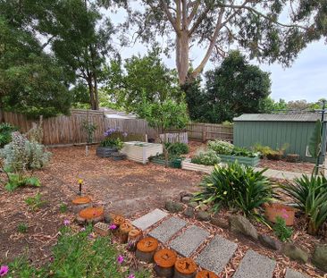 74 Cochrane Street, MITCHAM - Photo 4