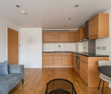 1 bedroom flat to rent - Photo 5
