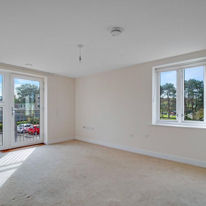 2 bedroom retirement property to rent - Photo 1