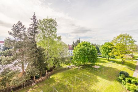 Toller Grundriss / Großer Balkon - Foto 2