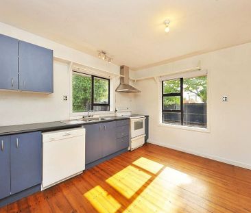 Great Location Family Home - Photo 5