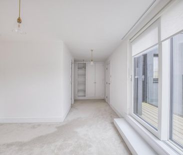 4 bedroom detached house to rent - Photo 3