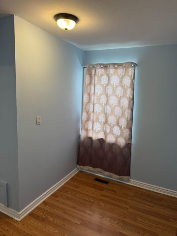 For Lease - 5 Lawrence Crescent Unit# Upper, Brampton, Ontario - Photo 5