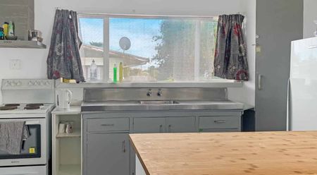 KAITI-4 BEDROOMS - Photo 4