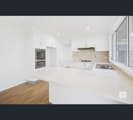 4 Ulooloo Rd, Gwandalan, NSW 2259 - Photo 4
