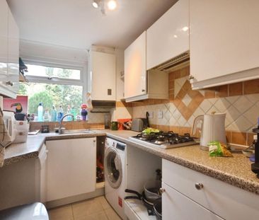 3 bedroom House To Let Total Size: 862 SQ FT - Photo 6