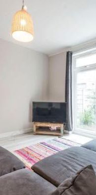 1 bedroom detached house to rent - Photo 1