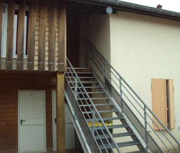 Location Appartement 1 pièce 24m² MONT DE MARSAN 40000 - Photo 2