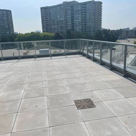 New 2+2 Thornhill condo for rent- 800 sq ft balcony - Photo 3