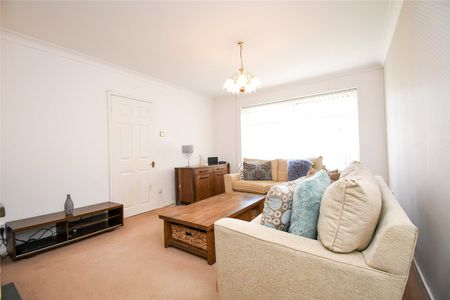 Gwendoline Close, CH61 1DL, Thingwall - Photo 2