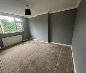 3 bedroom property to rent - Photo 4