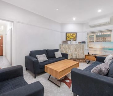 Well-Maintained 4-Bedroom Family Home - Photo 3