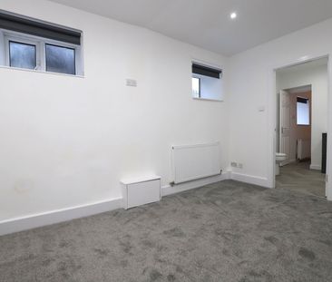 Central Street, Ramsbottom - Photo 5