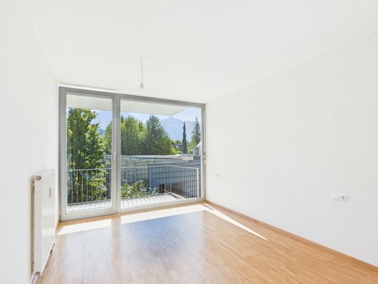 Erstbezug nach Sanierung - 4-Zimmer-Eckwohnung mit südseitiger Terrasse & verglaster Veranda – Ruhelage mit bester Infrastruktur - Foto 1
