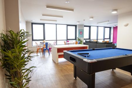 1 bedroom apartment to rent - Photo 2