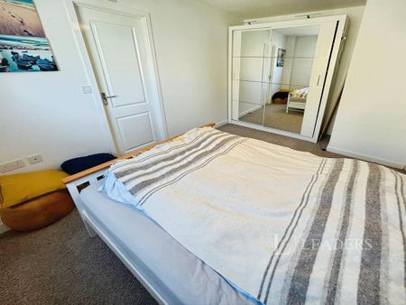 2 bedroom flat to rent - Photo 5