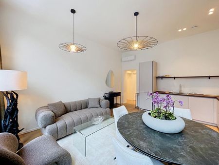 Cinquantenaire: Stunning renovated/furnished 2bed apartment - Foto 2