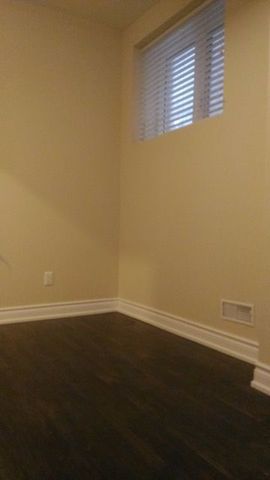 For Lease - 209 Kentland Street, Markham, Ontario - Photo 2